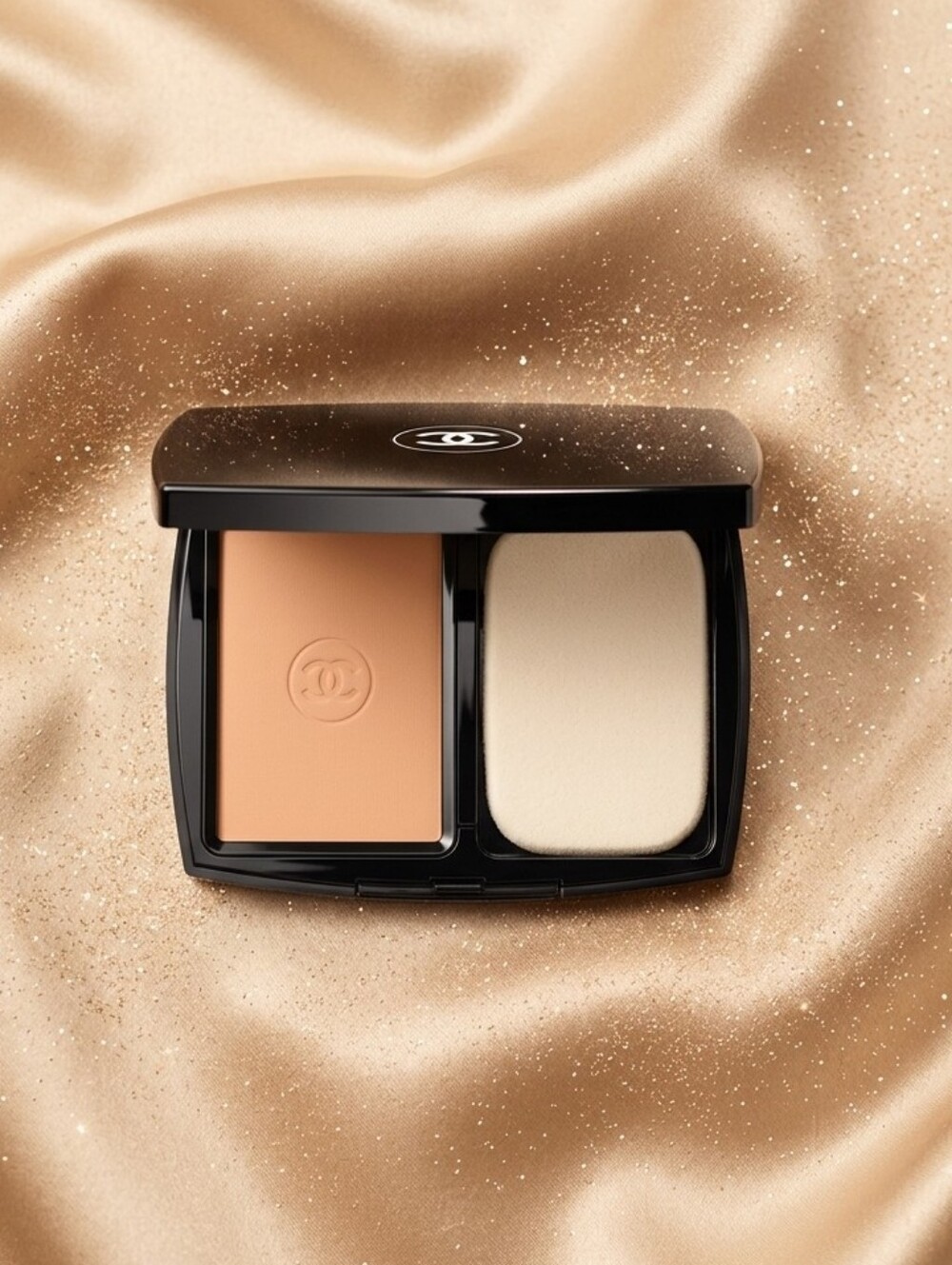 NEW~ CHANEL ULTRA LE TEINT Ultrawear All-Day Comfort Flawless Finish Compact B20